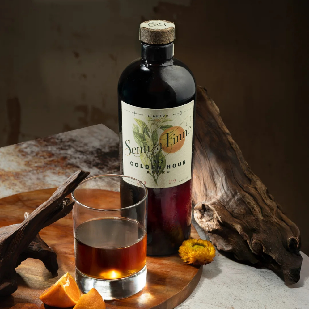 SennzaFinne Amaro No. 2 Golden Hour bottle featuring blackberry, strawberry, citrus and wild fennel botanicals. 2