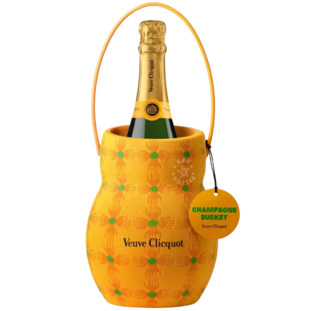 Veuve Clicquot Yellow Label Brut Champagne Sun Club Holder Gift Set (750ml)-2