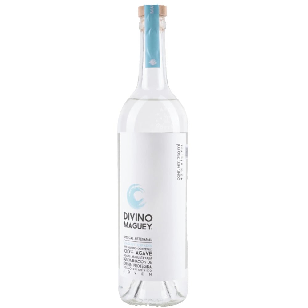 Divino Maguey Mezcal Artesanal 750ml bottle