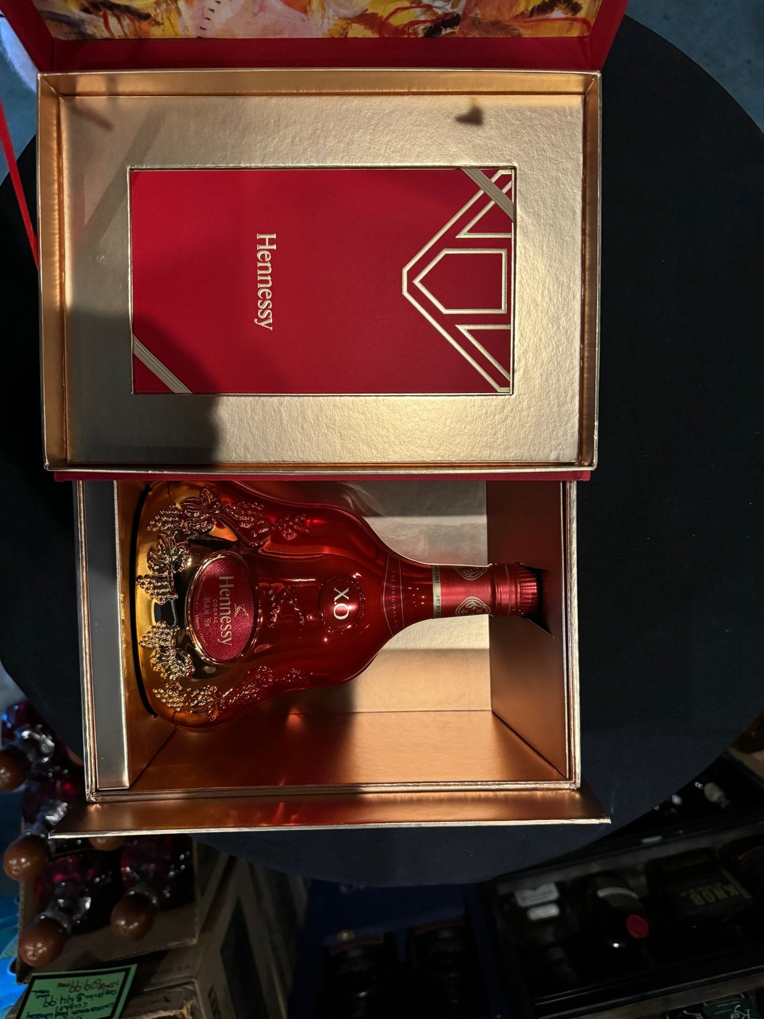 Hennessy XO Extra Old Cognac Art By Zhang Enli (750 mL) - Keg N Bottle