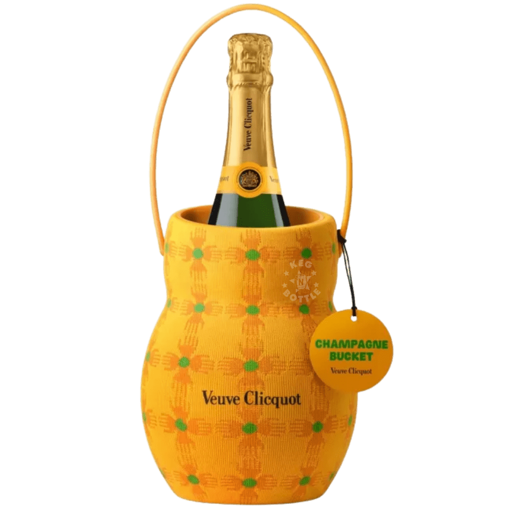 Veuve Clicquot Yellow Label Brut Champagne Sun Club Holder Gift Set (750ml)-2