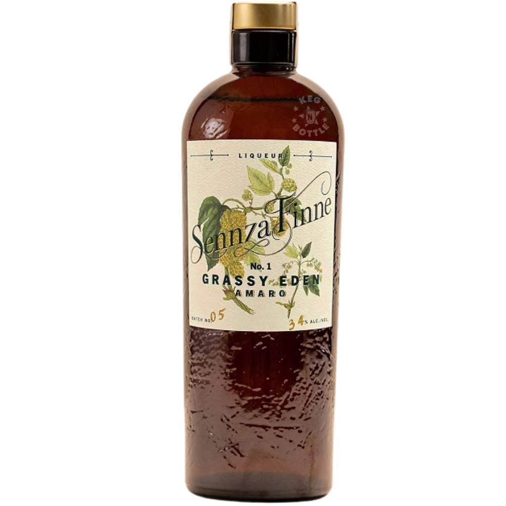 SennzaFinne Amaro No. 1 Grassy Eden bottle crafted in Seattle, Washington with pea shoots, lovage and Cascade hops.