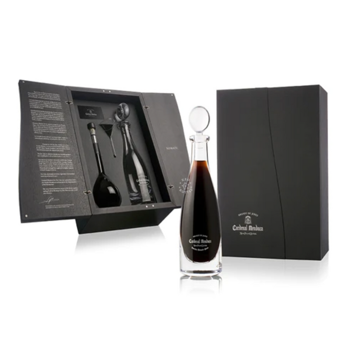 Cardenal Mendoza Non Plus Ultra Sherry Brandy Gift Set (750 ml)