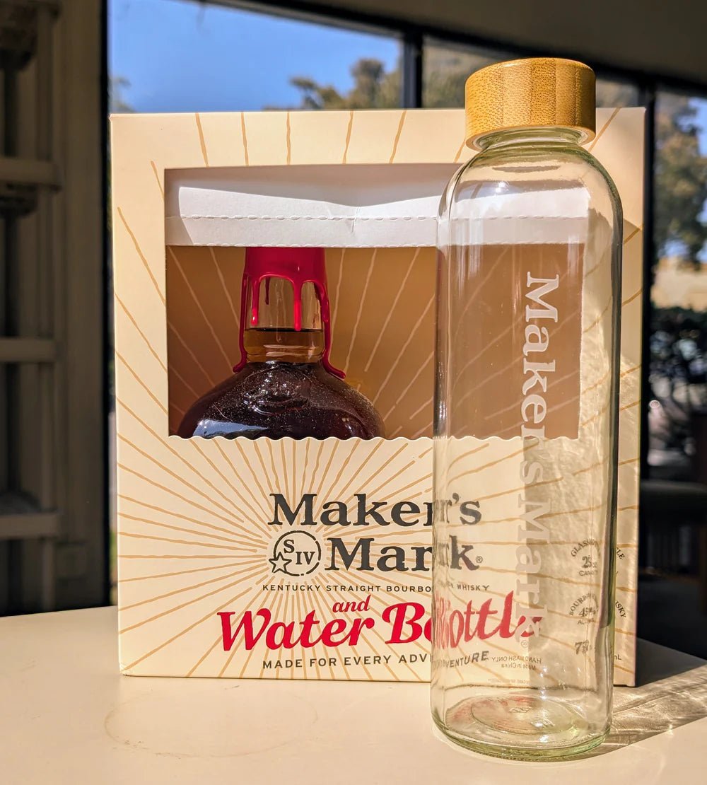 Maker’s Mark Bourbon with Glass Water Bottle Gift Set 750 ml-3