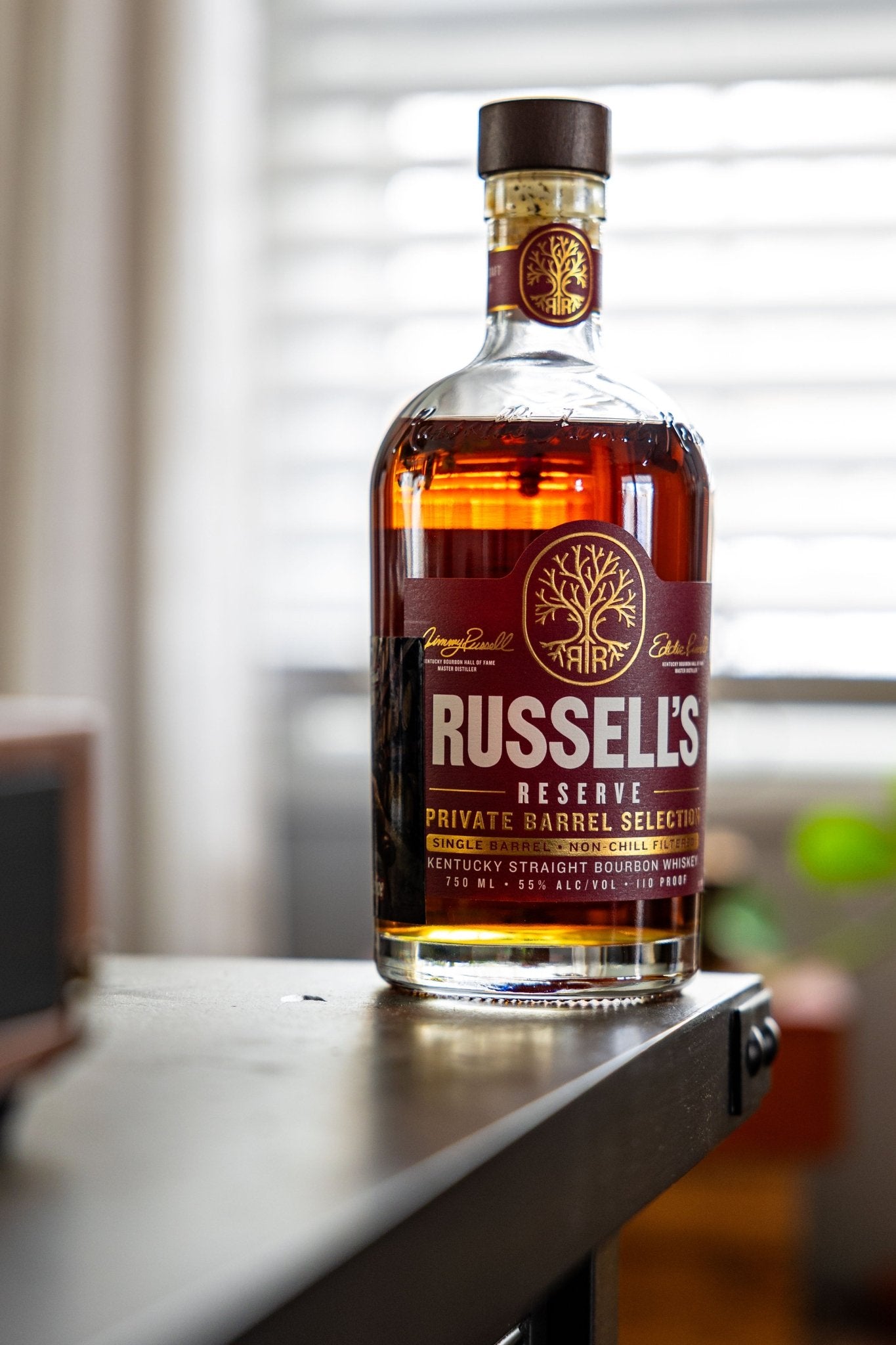 Russell's Reserve Private Barrel Selection (Barrel 25 - 0416 - Kentucky Fried Chads: Original Recipe) - It's Bourbon Night & Keg N Bottle Private Barrel Pick 750 ml | Keg N Bottle