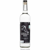 Hacienda De Banuelos Mezcal Joven (750 ml)